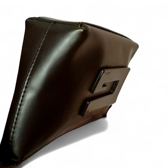 Authentic Gucci Brown Leather Square G Monogram Makeup Cosmetic Bag Pouch - Picture 4 of 9